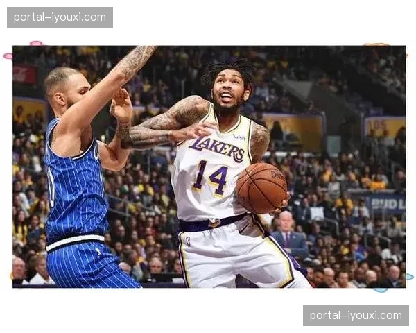 湖人防守端换防策略执行不到位 魔术利用错位单打建立领先优势 湖人防守端换防策略执行不到位 魔术利用错位单打建立领先优势